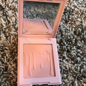 Kylie Jenner PINK POWER blush